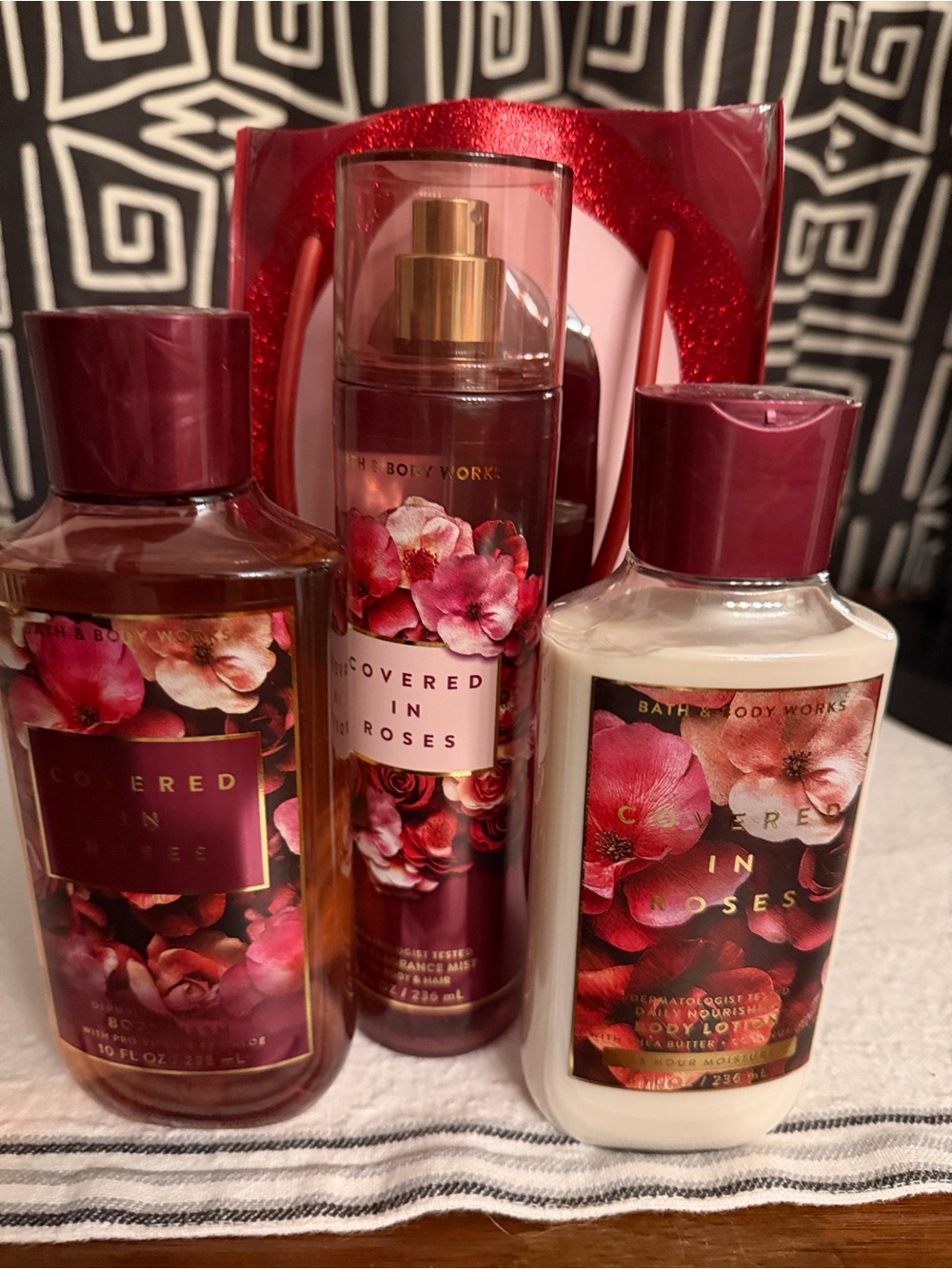 Bath & Body Works Covered in Roses Body Care Set - Burgundy, Pink, Gold